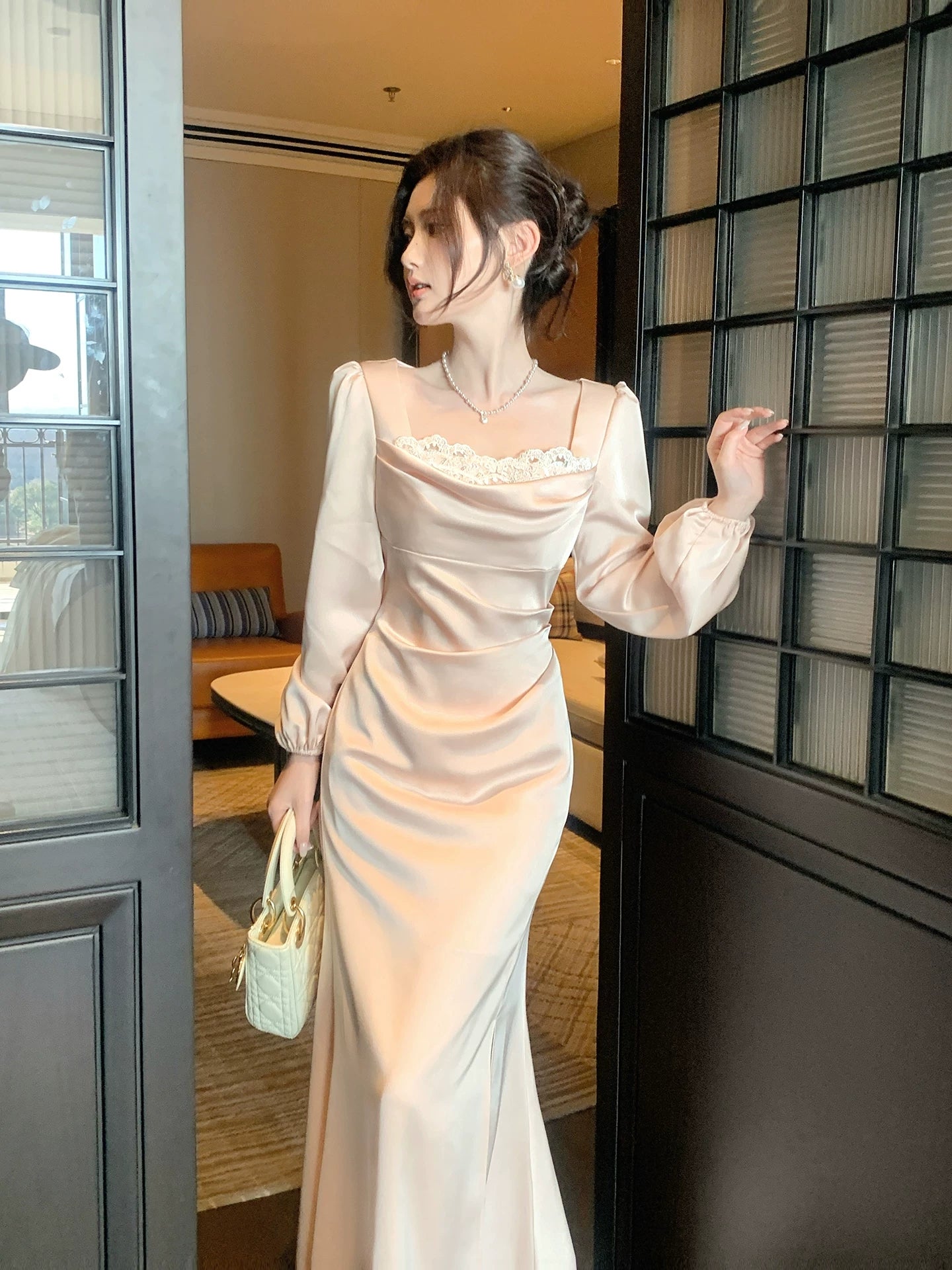 French-Style Pink Satin Long-Sleeved Dress Square Neck Mermaid Bodycon Dress P669