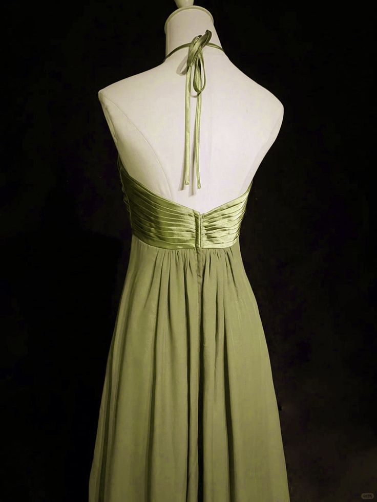 Halter Green Chiffon A Line Prom Dress Formal Wedding Guest Dress P1088
