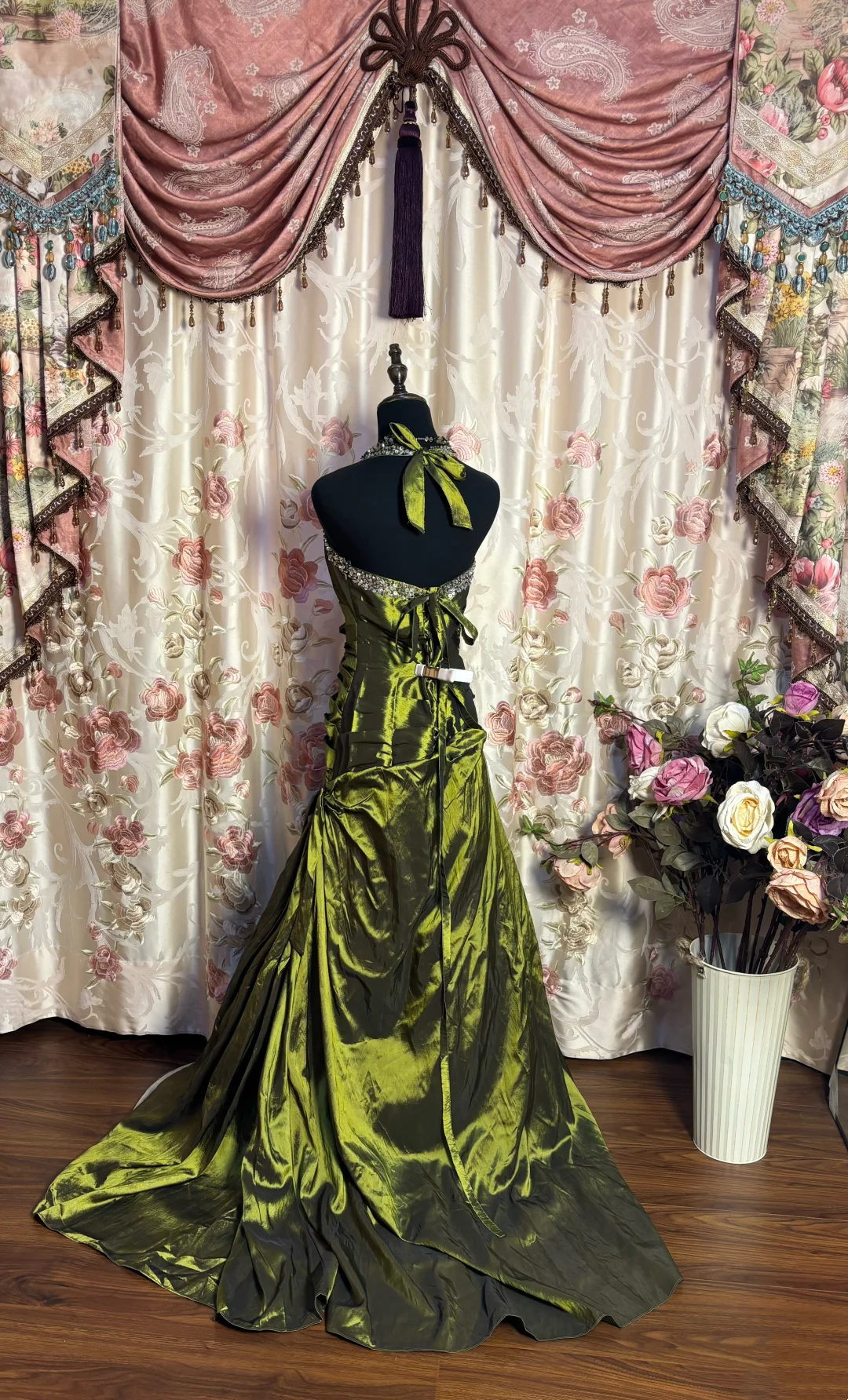 Halter Green Vintage Formal Prom Dress Elegant Evening Dress P1135
