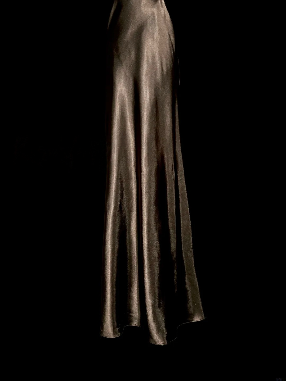 Halter V Neck Satin Prom Dress Ruffle Formal Party Dress P146