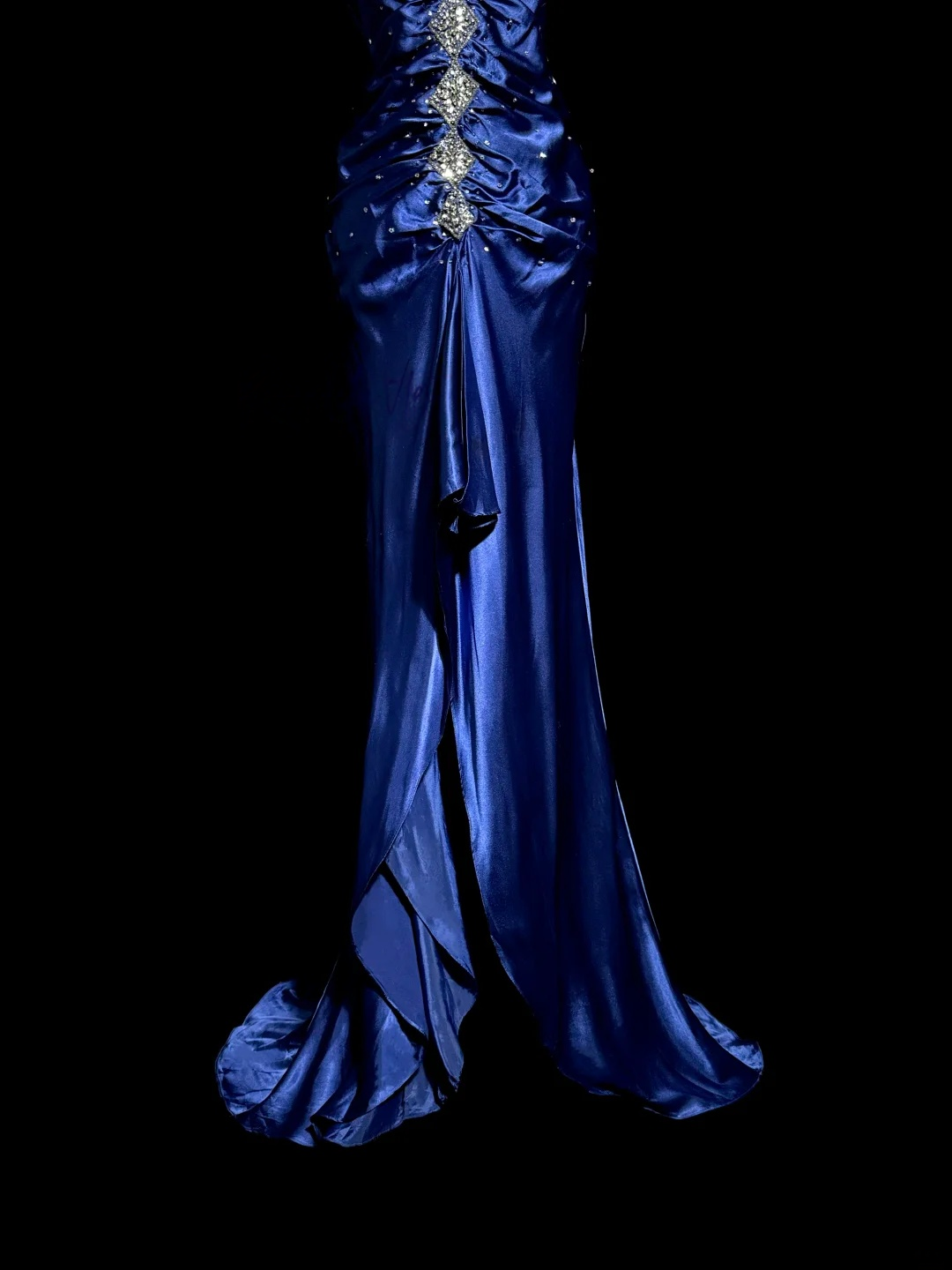 V Neck Royal Blue Sheath Evening Dress Beaded Ruffle Prom Dress P130