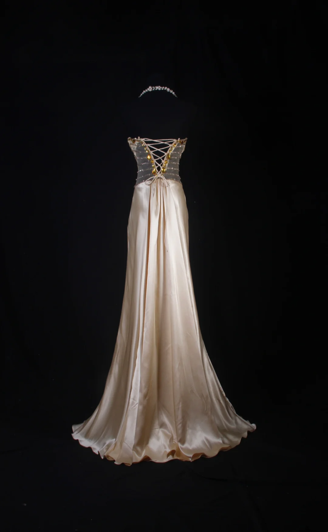 Sweetheart Champagne Satin Beaded Prom Dress Evening Dress P181