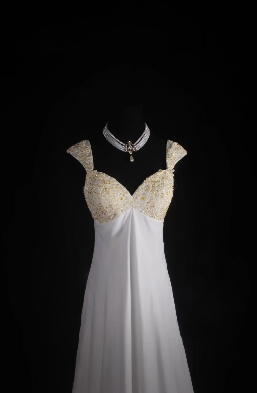 V Neck Chiffon Wedding Dress Beaded Applique Formal Evening Dress P205