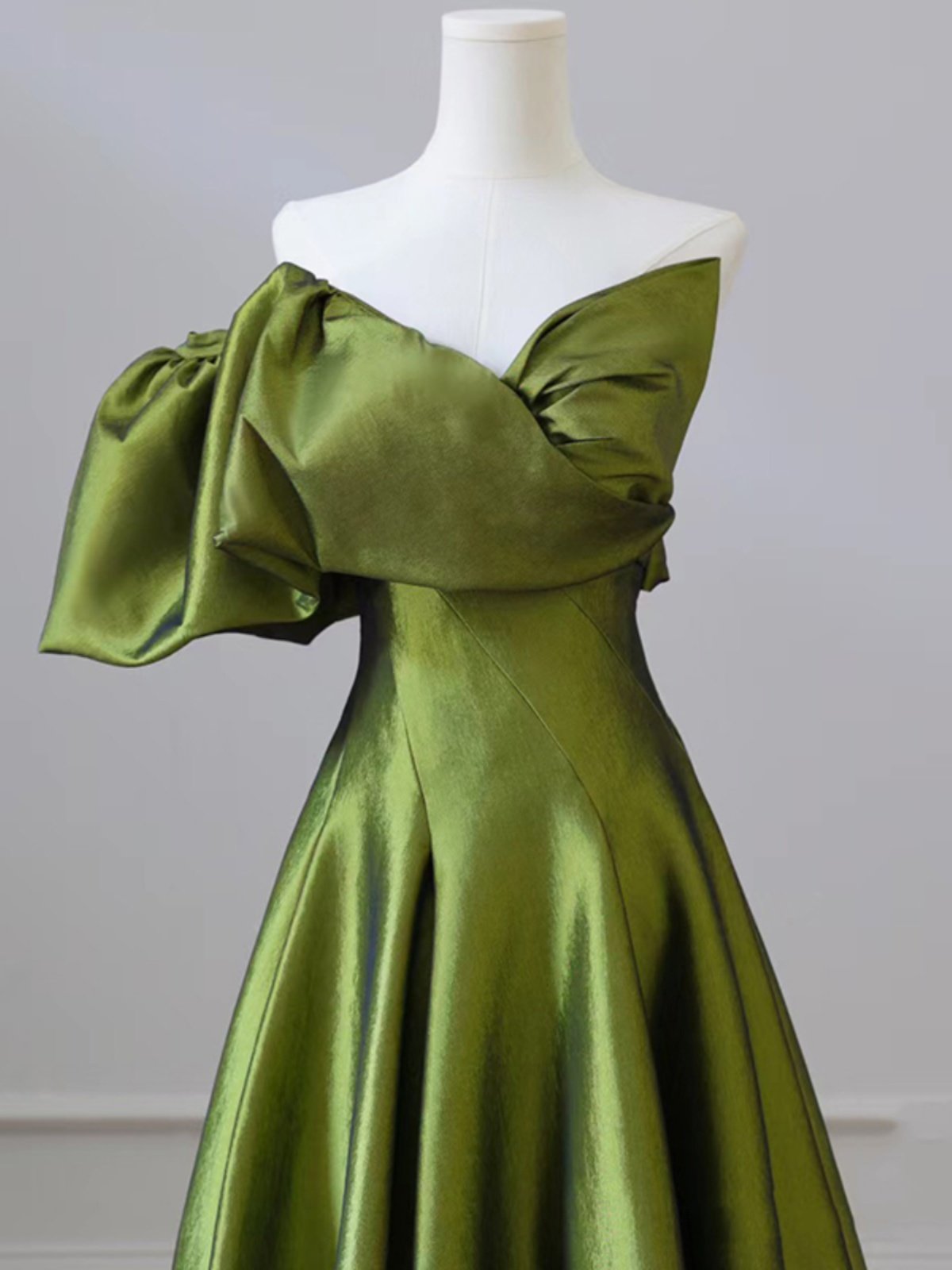 A Line Green Satin Prom Dress Elegant Formal Evening Dress P286