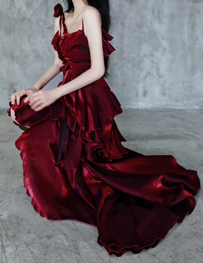 Irregular Ruffled Spaghetti Straps Burgundy Prom Dresses Long Birthday Dress P302
