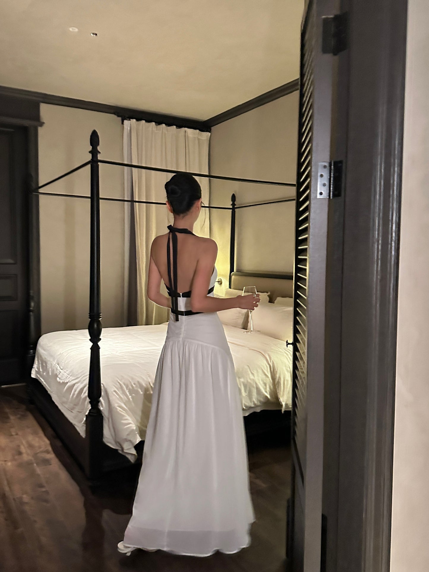 V Neck Halter Prom Dress Off White Chiffon Evening Dress P444