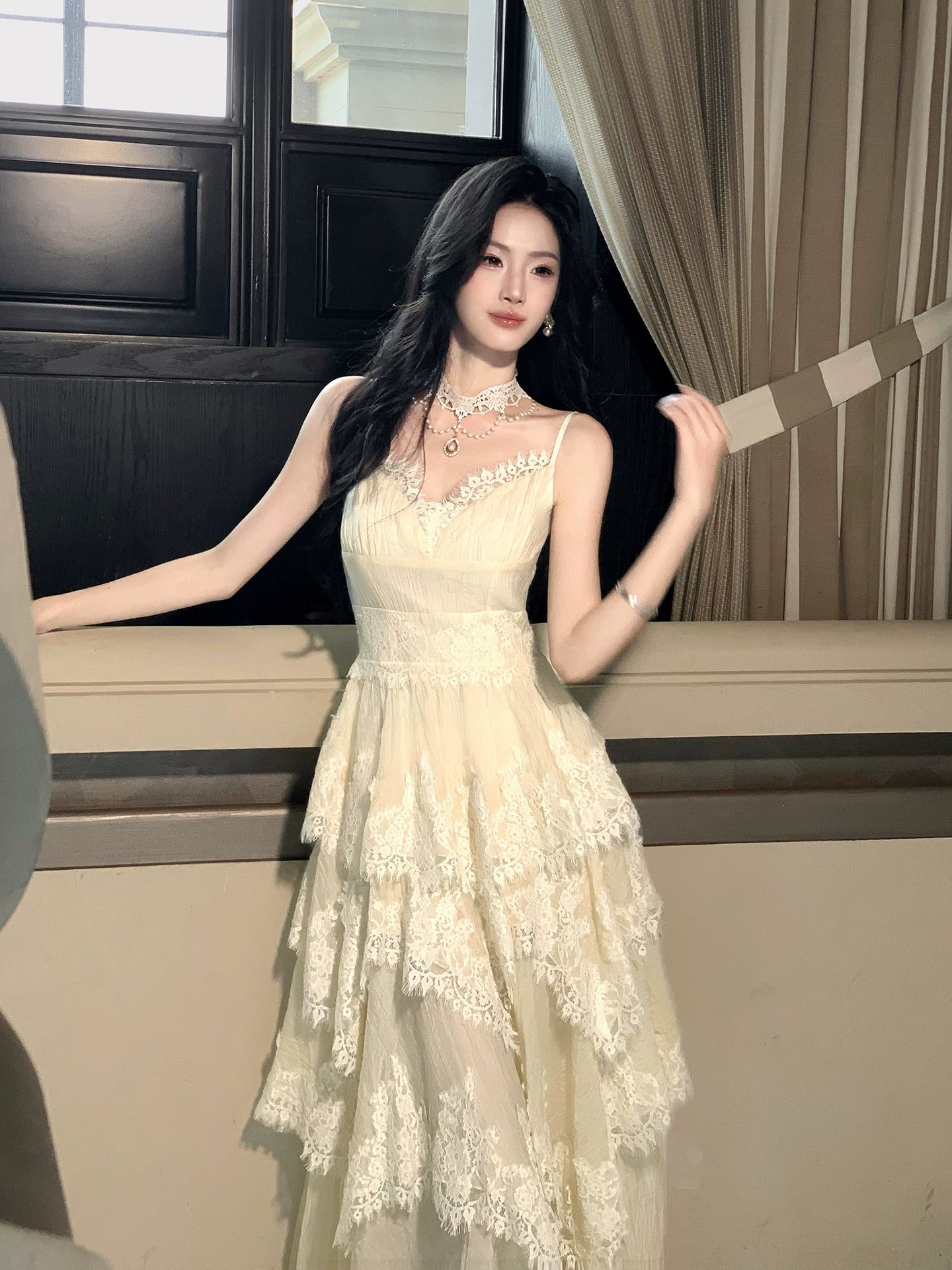Spaghetti Straps Layered Lace Birthday Dress Ruffled Wedding Dress L158