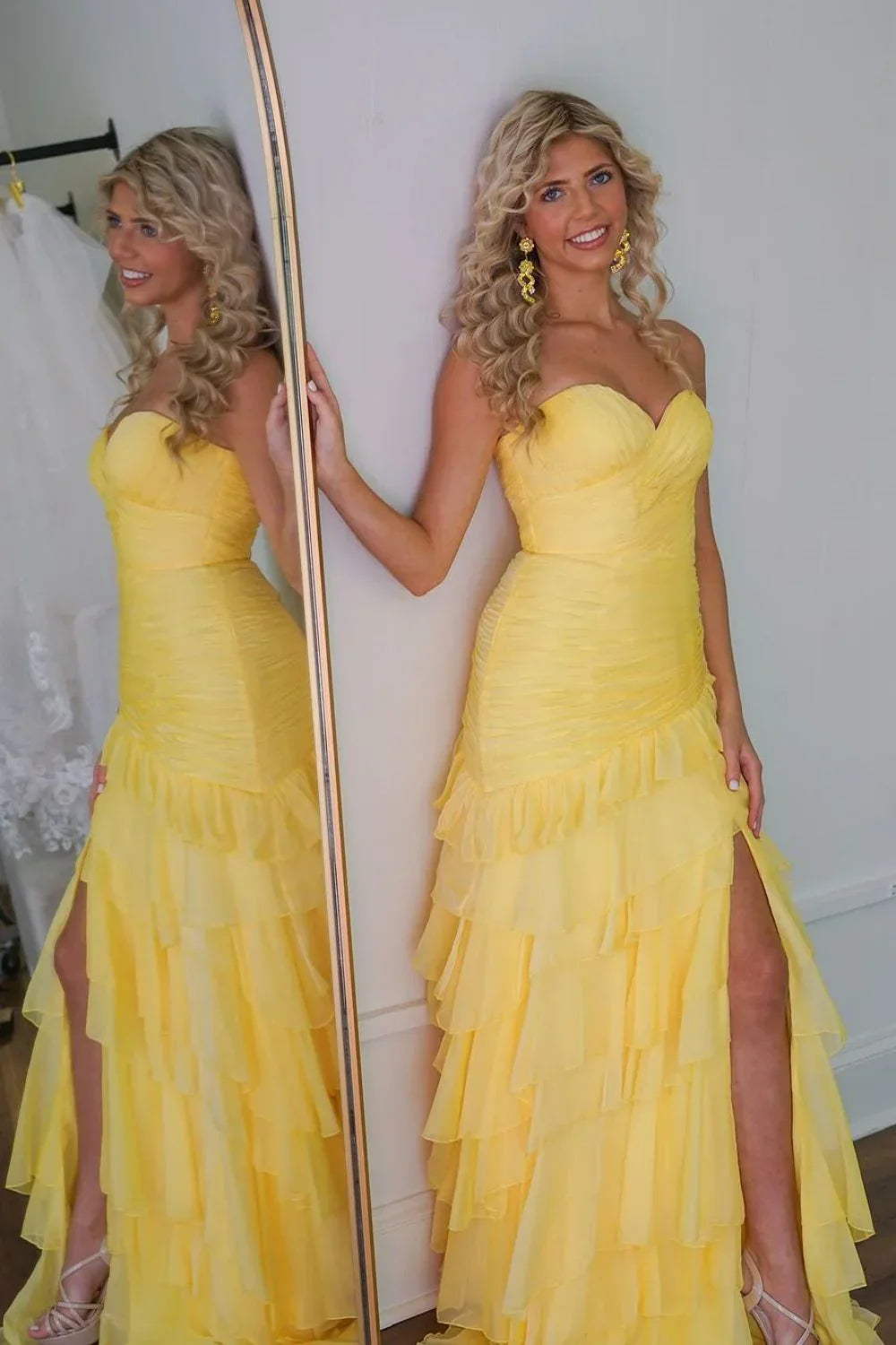 Sweetheart Yellow Prom Dress Chiffon Ruffled Formal Dress With Slit P956