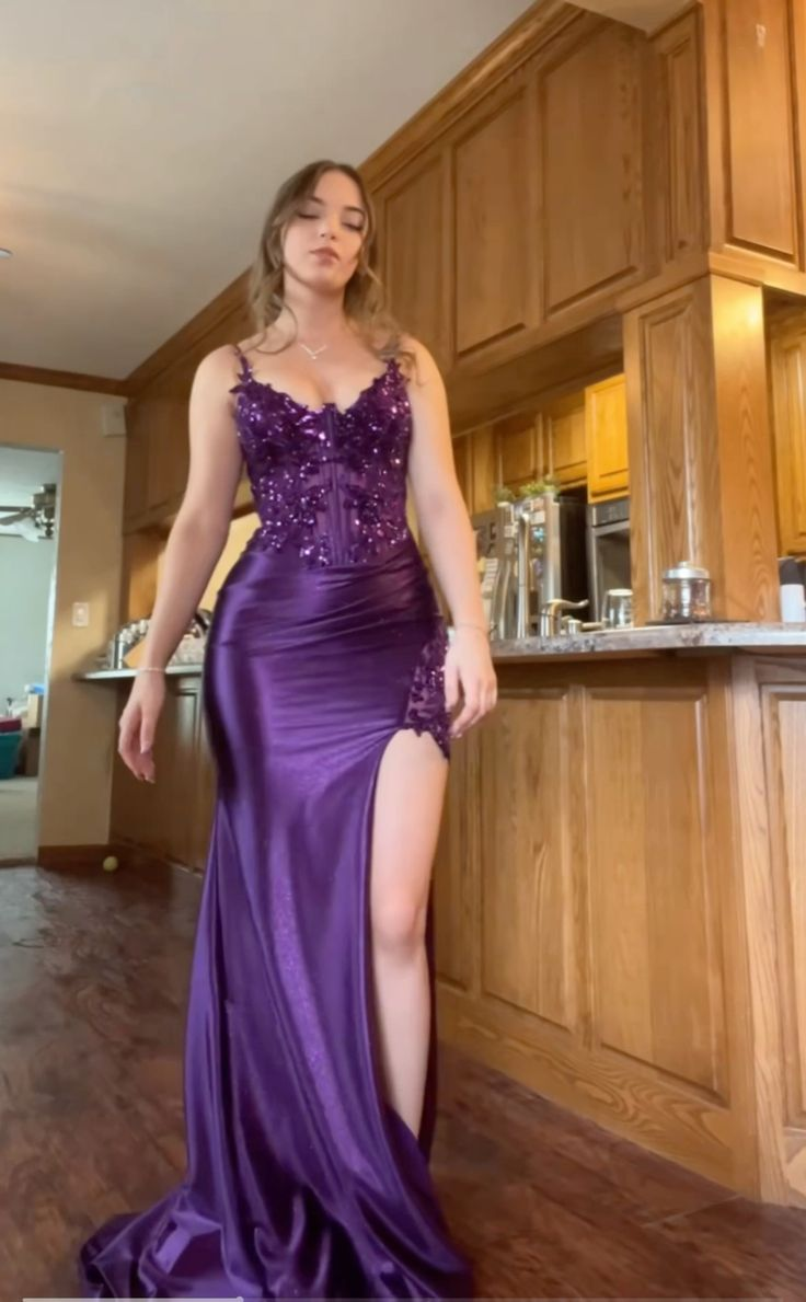 Purple V-Neck Appliques Lace Party Dress With Side Slit  P975