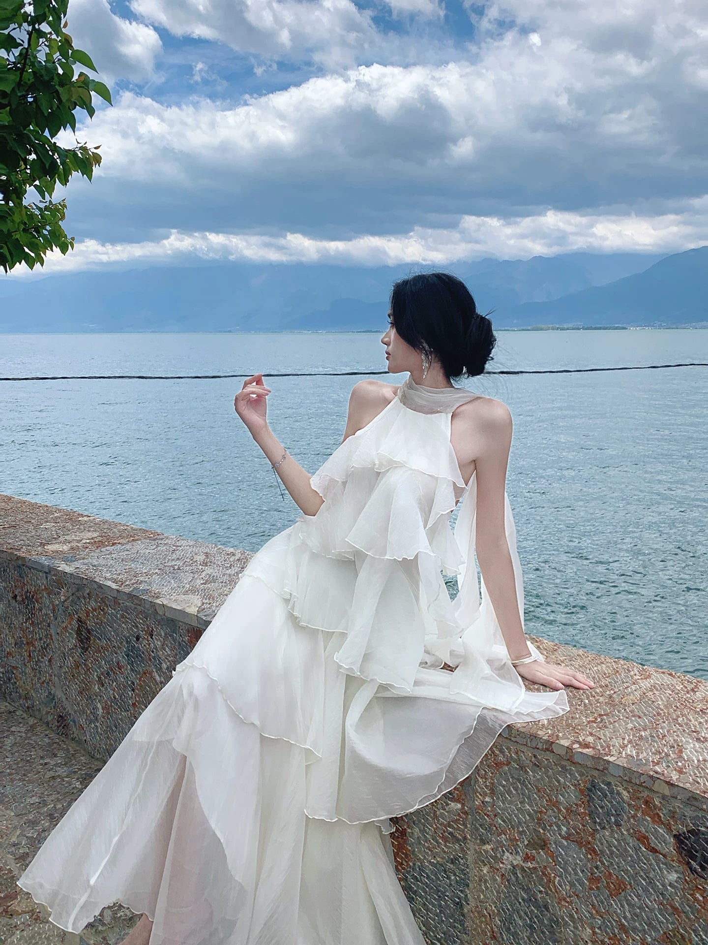 A Line Ivory Layered Wedding Dress Chiffon Holiday Dress  P1306