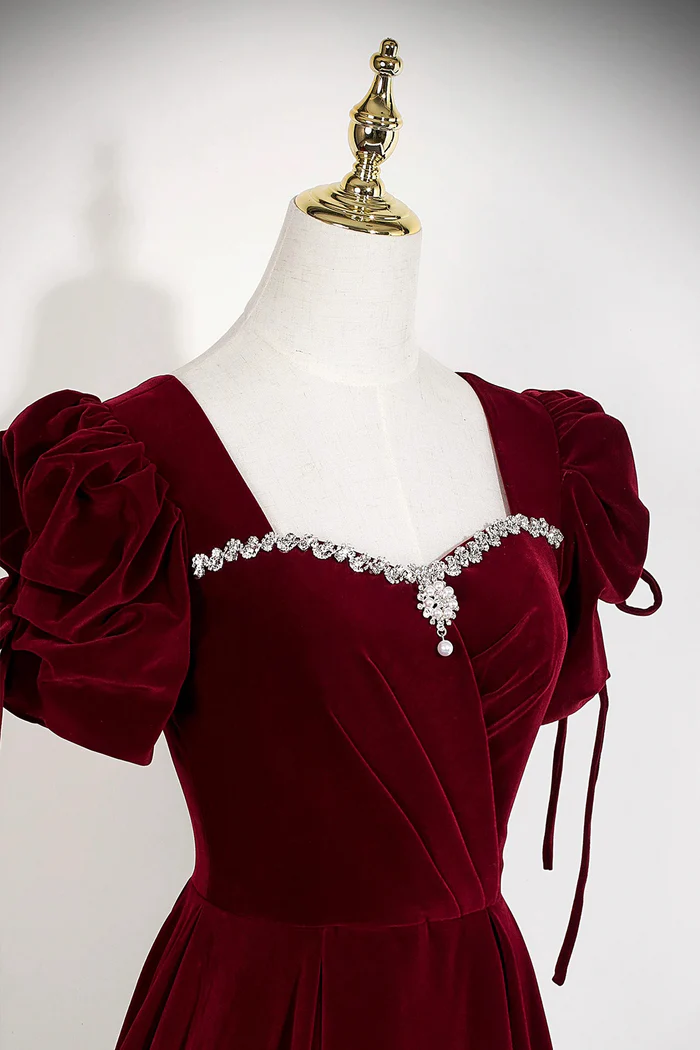 Burgundy Velvet Evening Gown With Puff Sleeves Floor-Length Formal Prom Dress P652