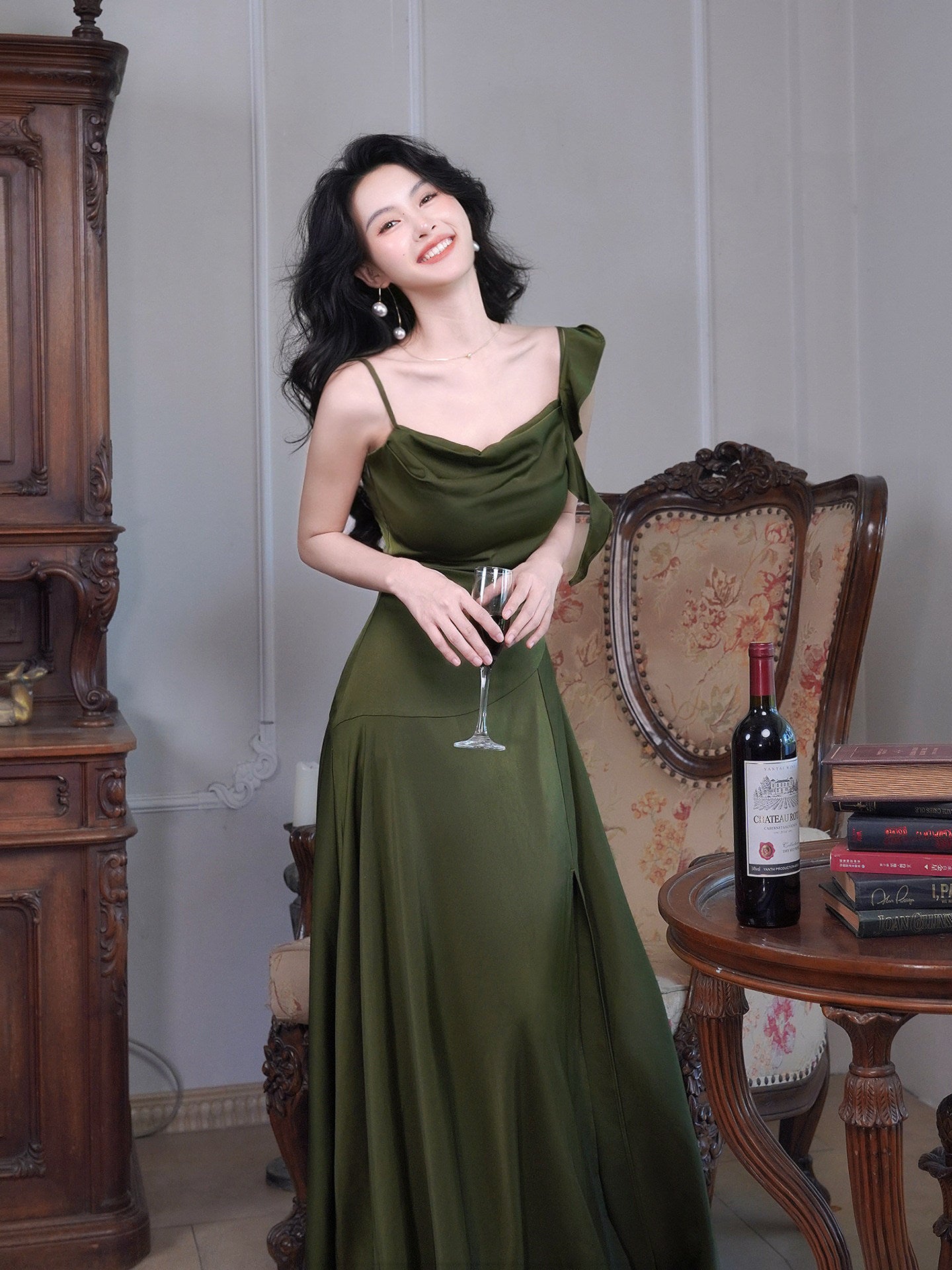 Emerald Green Ruffled Strap Prom Dress A Line Satin Party Gown  P774
