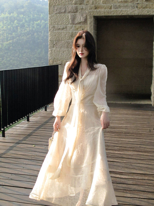 French Retro Style Mesh V-neck Long-sleeved Dress Lace Gown  L59