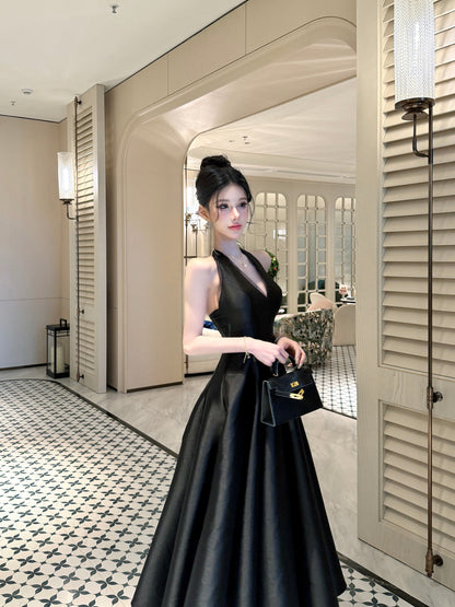 Halter Neck A Line Black Prom Dress Formal Evening Dress   P704