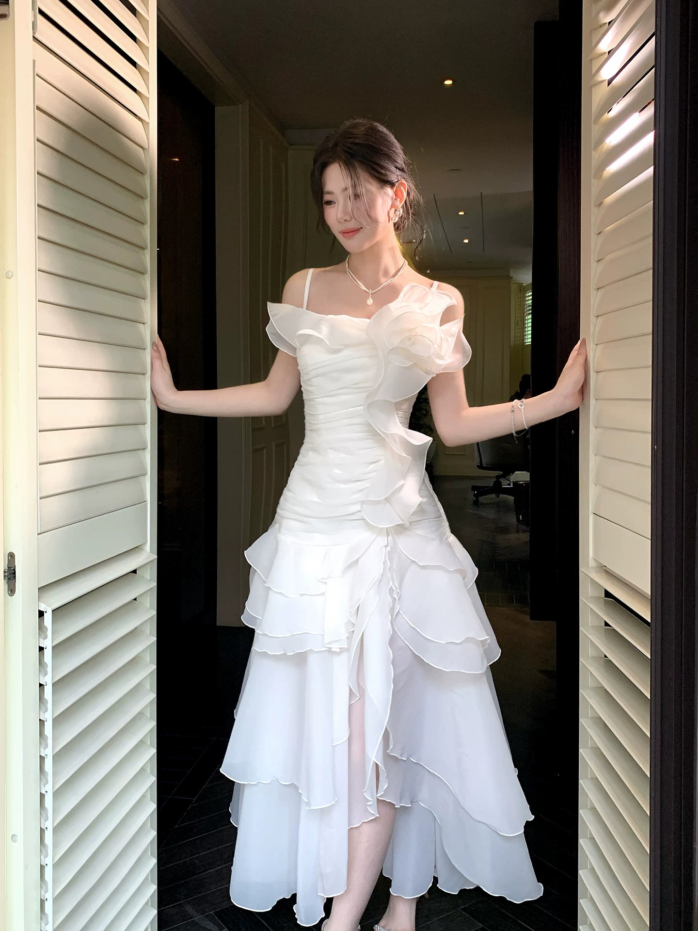 Irregular Ruffled  A Line Wedding Dress Chiffon Formal Dress  P1658