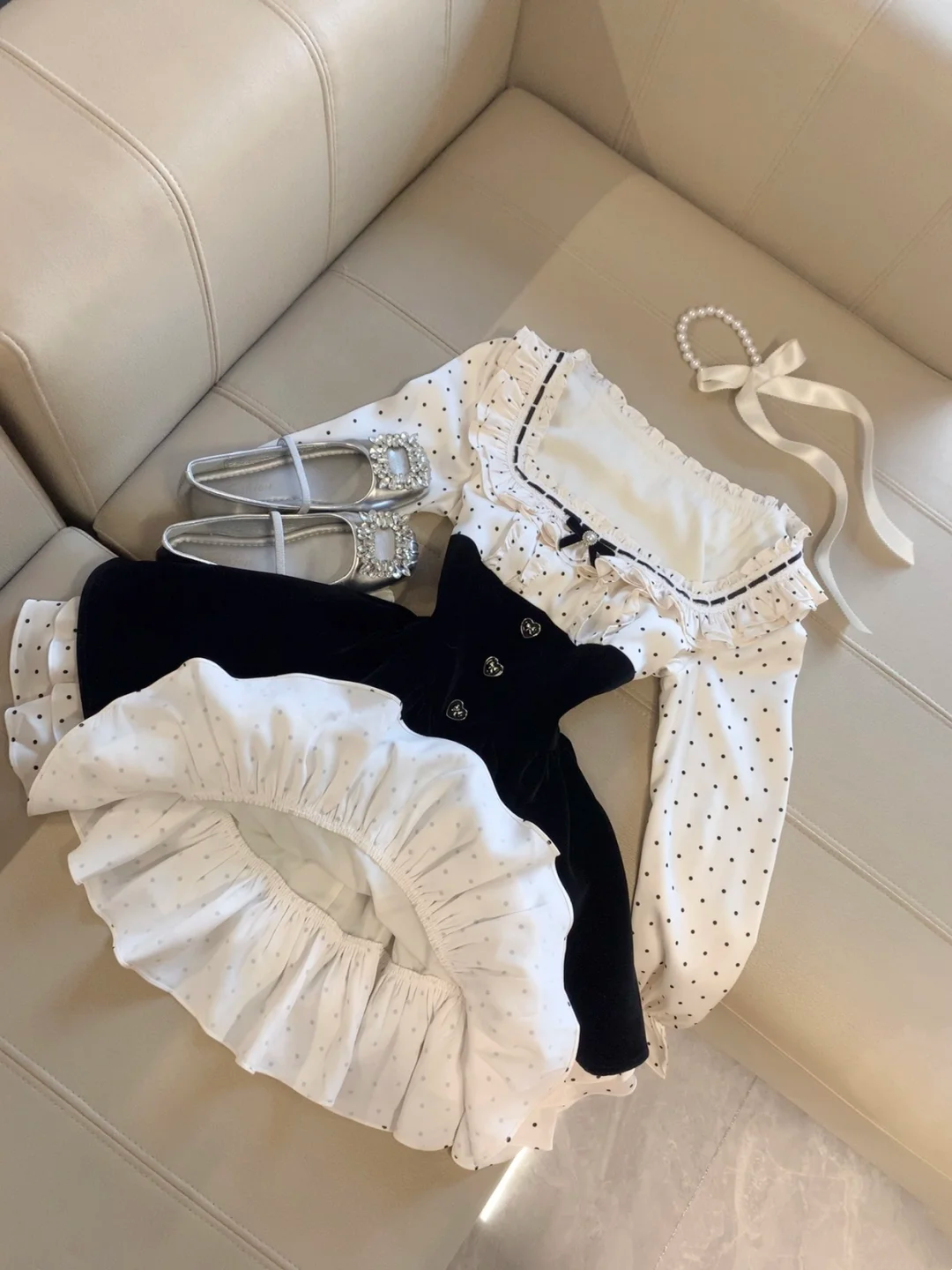Polka Dot Long-sleeve Short Dress Cute Birthday Outfit L18