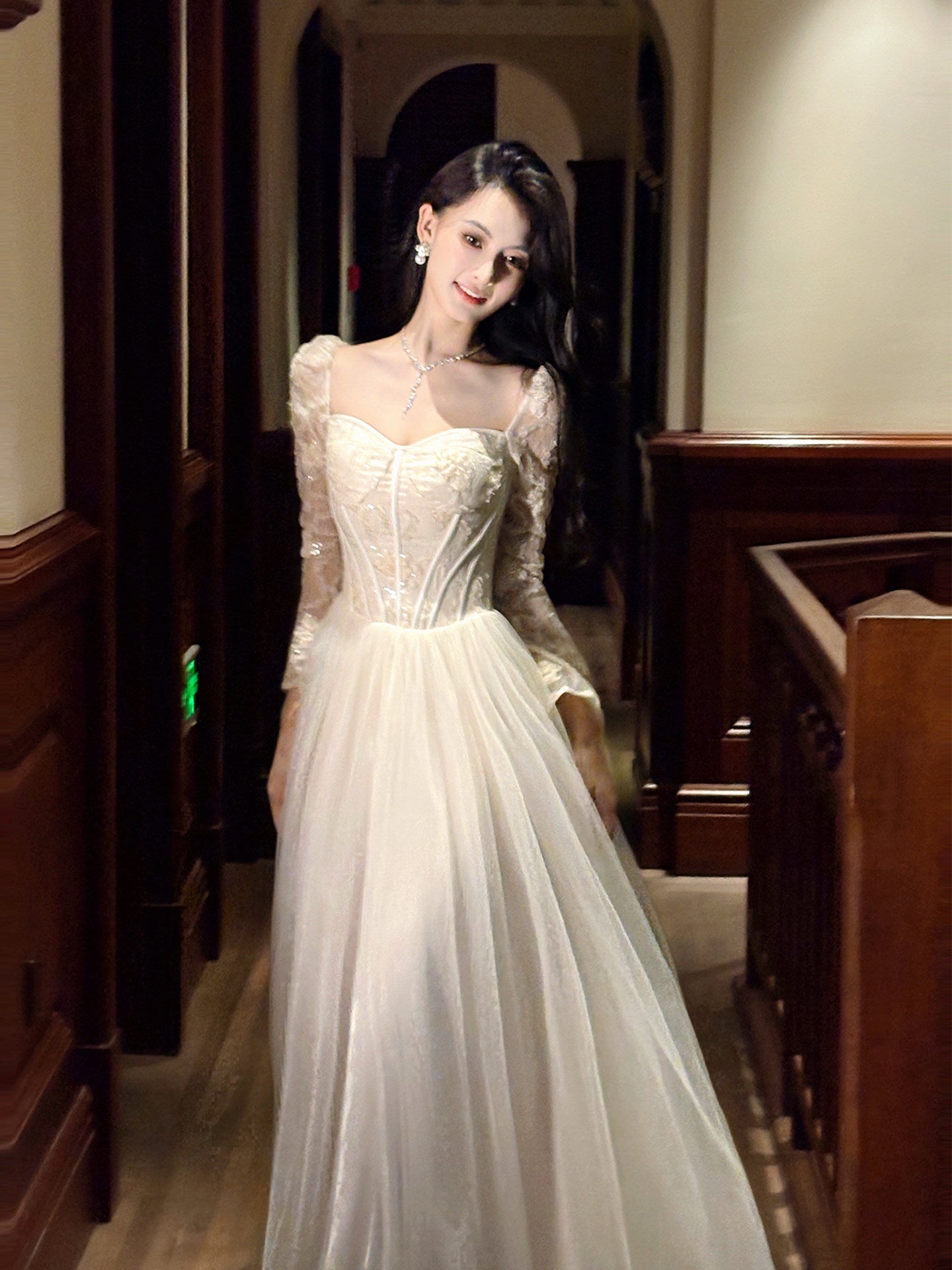 Lace Long Sleeved Evening Dress A Line Formal Party Gowns  L36