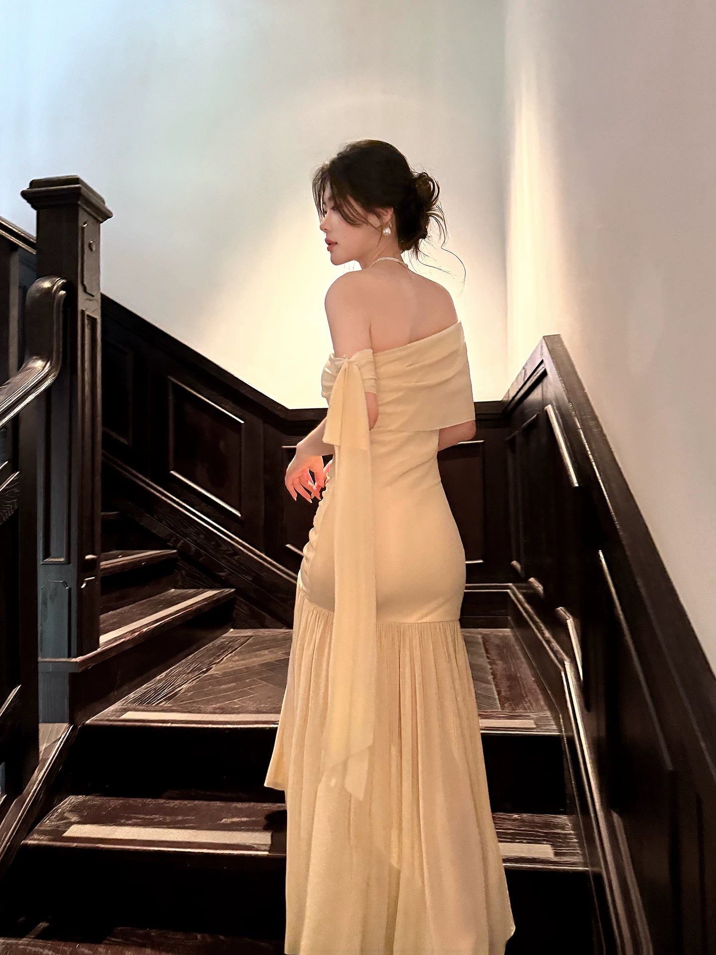 Off The Shoulder Beige Sheath Prom Dress Chiffon Wedding Guest Dress P1624