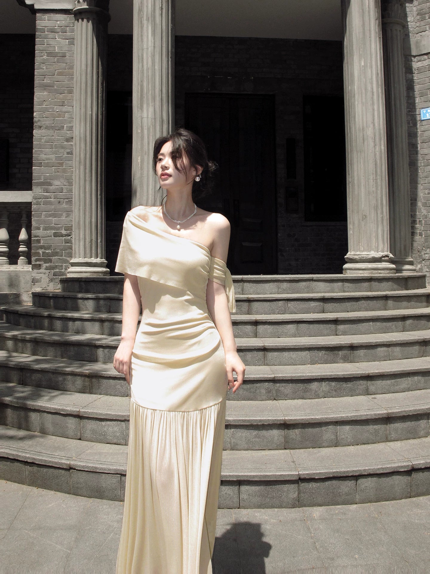 Off The Shoulder Beige Sheath Prom Dress Chiffon Wedding Guest Dress P1624