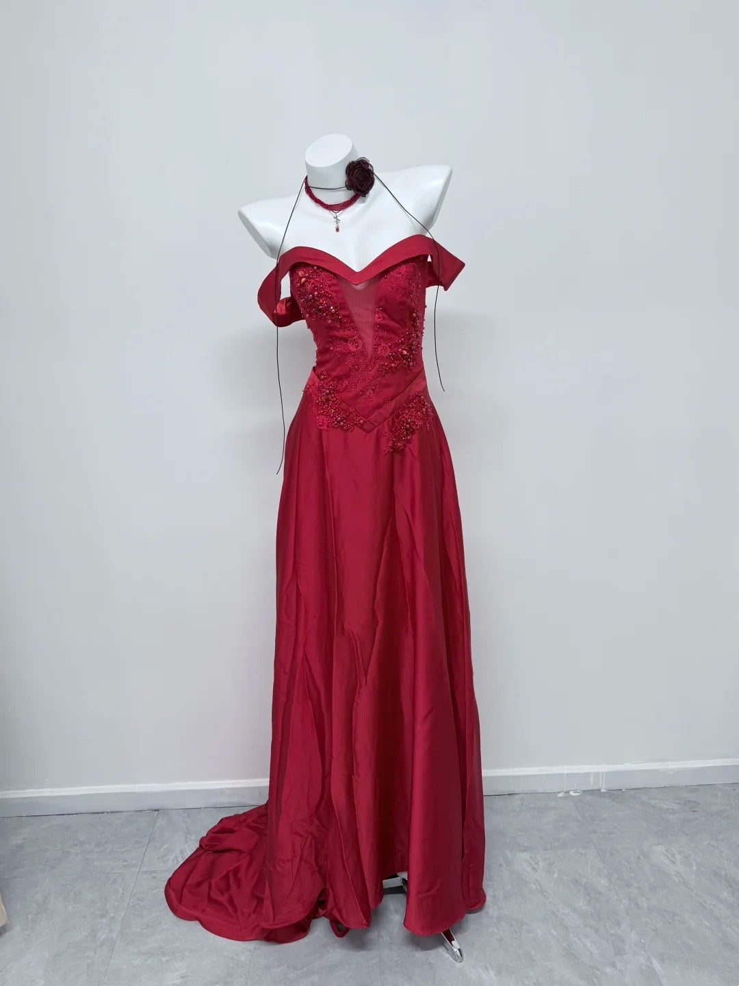 Off The Shoulder Burgundy Satin Prom Dress Applique Evening Gown   P1726