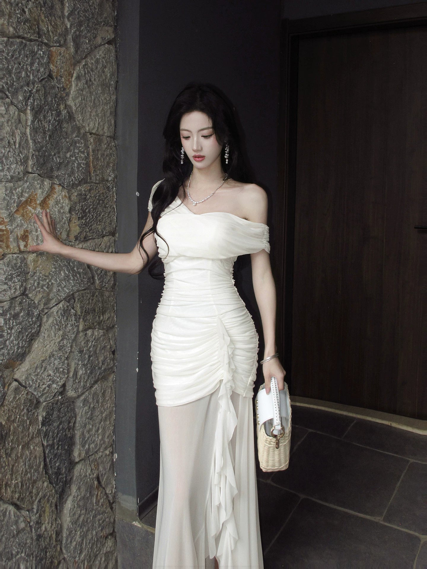 Off The Shoulder Mermaid White Evening Dress Elegant Birthday Dress  P1629