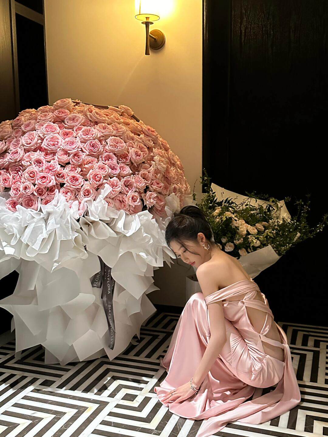 Off The Shoulder Pink Satin Prom Dress Backless Sexy Evening Dress  P755