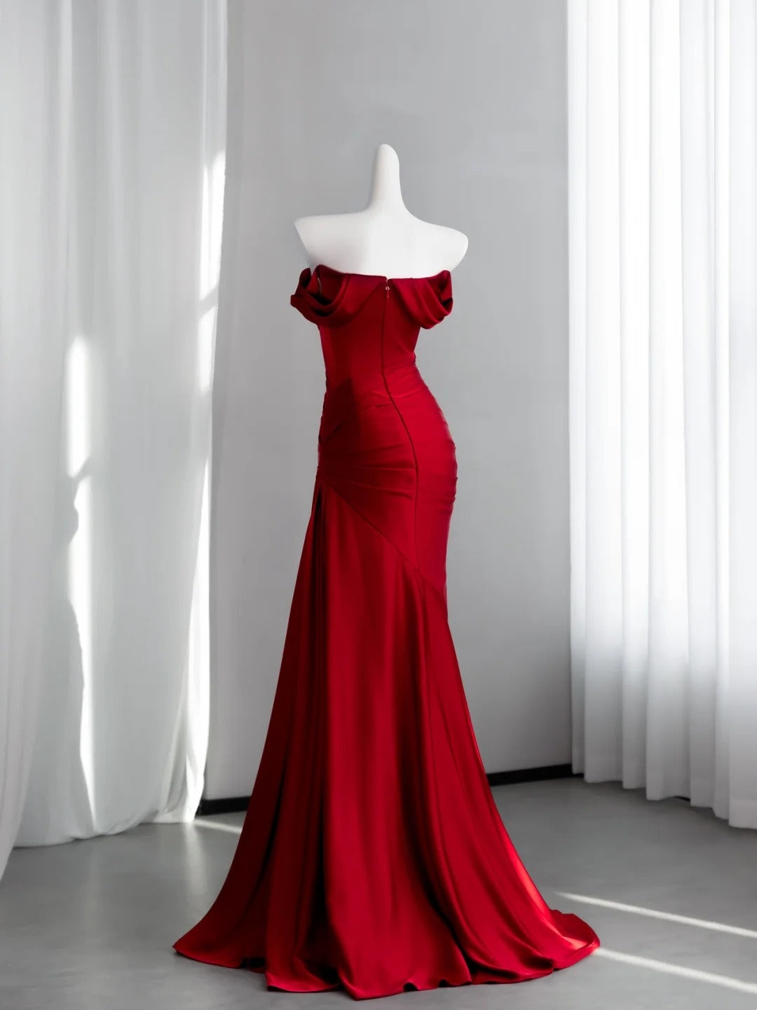 Off The Shoulder Red Mermaid Prom Dress Satin Evening Gowns   P1932