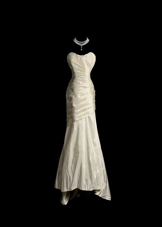 Sweetheart Ivory Mermaid Wedding Dress Pleated Dress For Bridal  P100