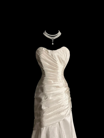 Sweetheart Ivory Mermaid Wedding Dress Pleated Dress For Bridal  P100