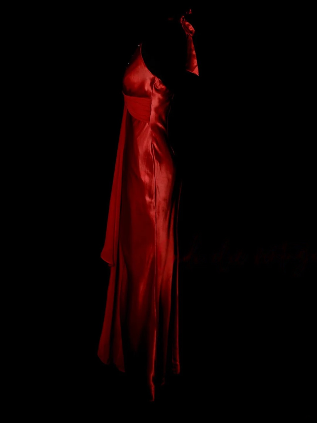 Halter Red Satin Prom Dress Beaded V Neck Formal Party Dress Evening Dress  P149