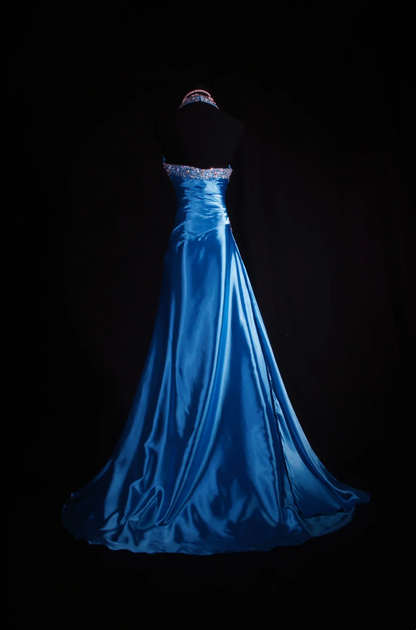Halter Blue A Line Prom Dresses Beaded Evening Party Dress  P191