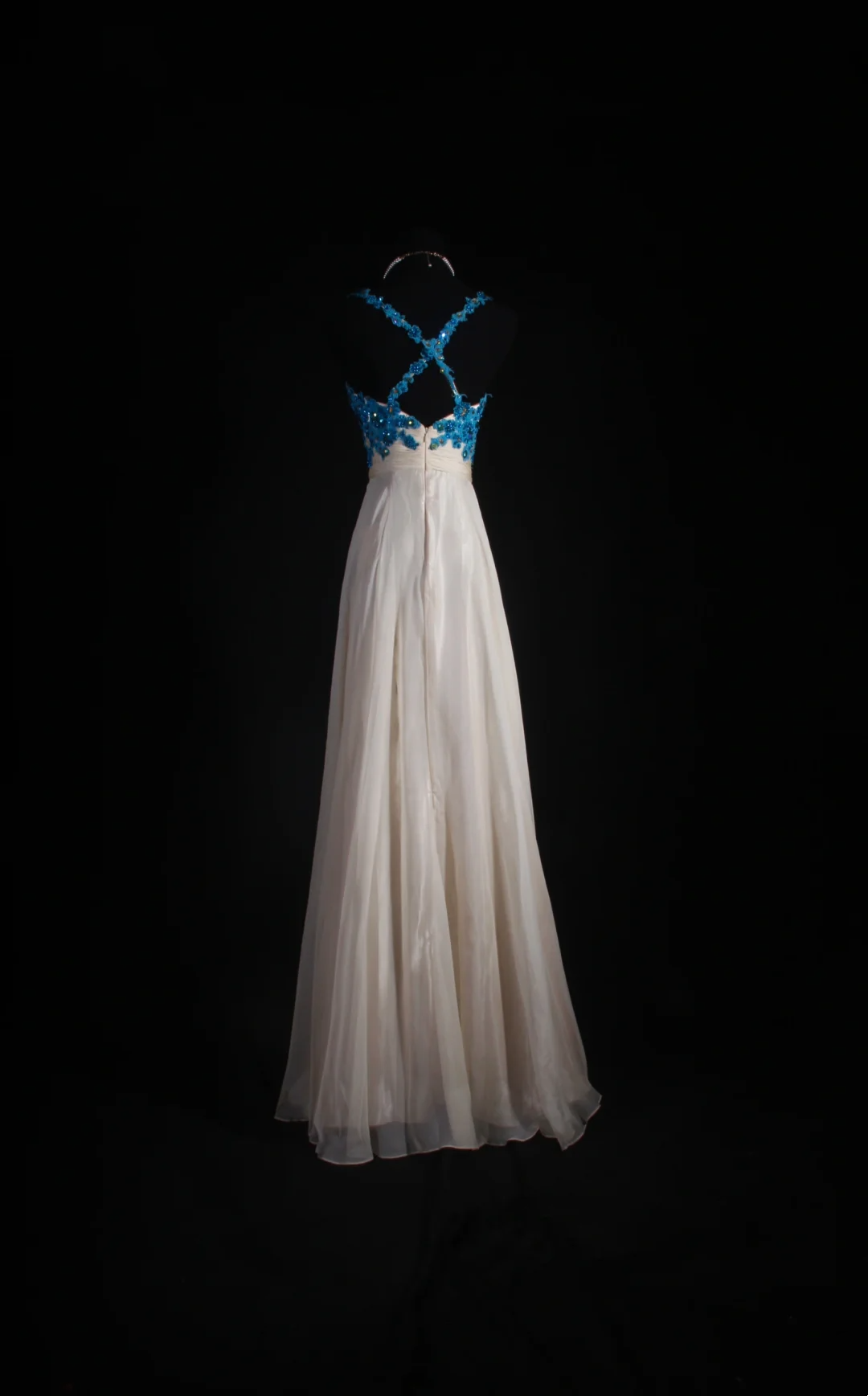 V Neck Champagne Tulle Prom Dress Applique Formal Party Dress  P199