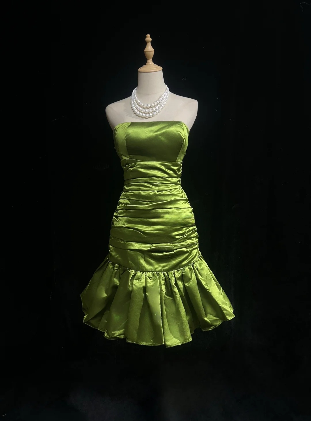 Strapless Green Satin Short Dress Homecoming Dress  P279