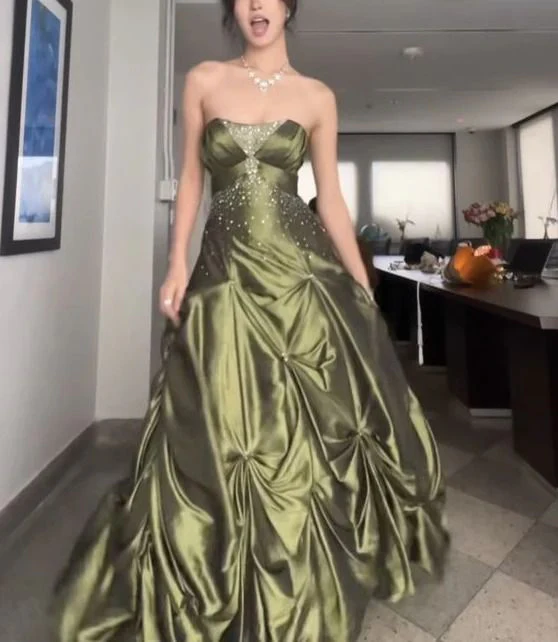 Strapless Green Satin Long Prom Dresses With Beads Ball Gown Birthday Dress  P308