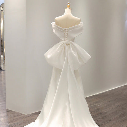 Off The Shoulder Satin Wedding Dress Elegant Gown For Bridal P411