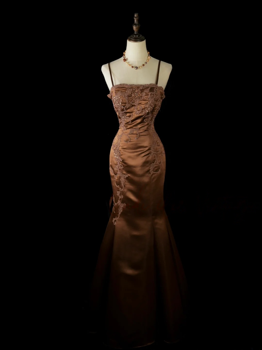 Spaghetti Straps Brown Prom Dress With Appliques Retro Mermaid Evening Dress P494