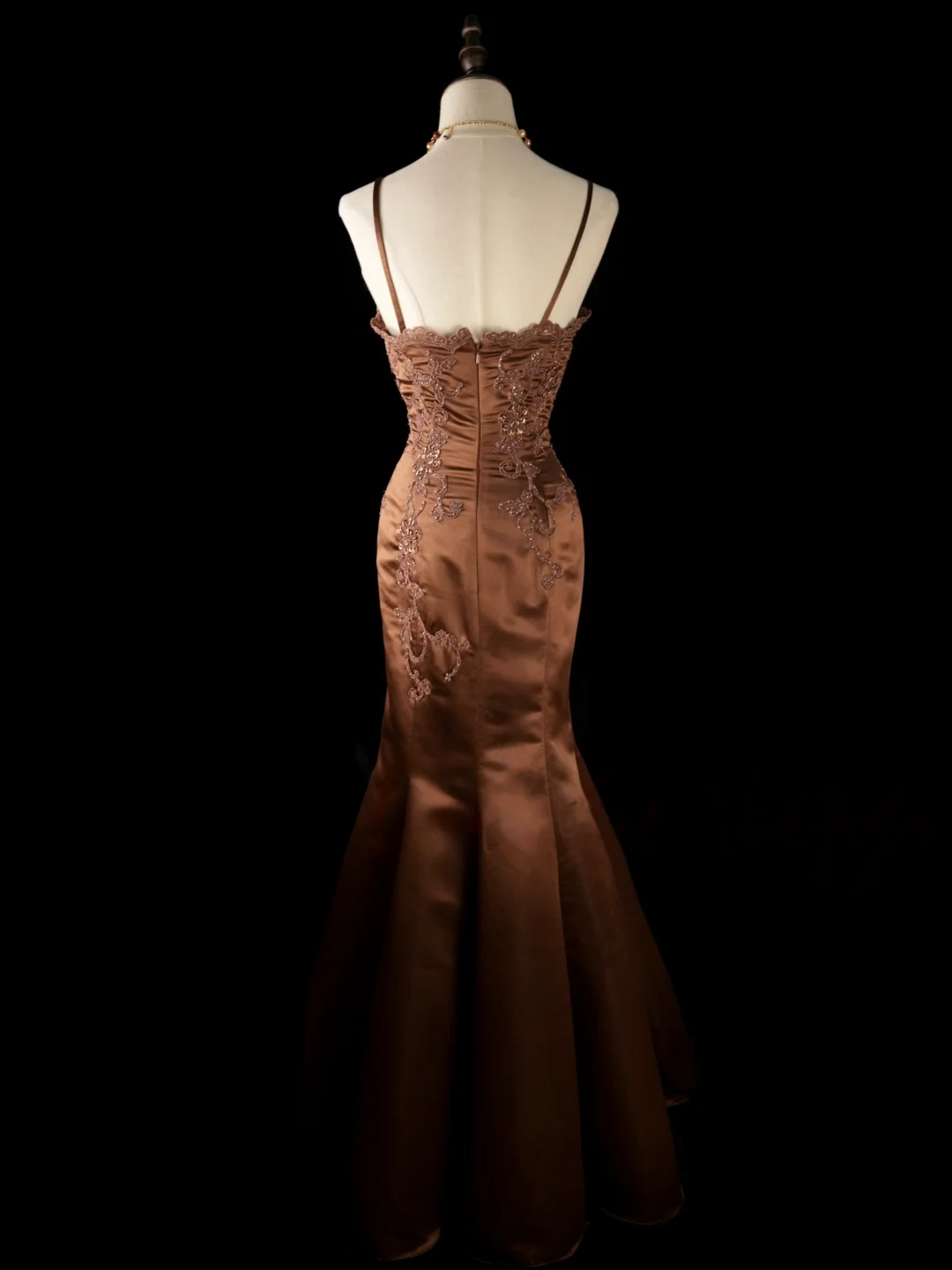 Spaghetti Straps Brown Prom Dress With Appliques Retro Mermaid Evening Dress P494