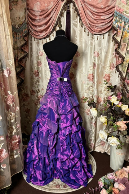 Sweetheart Purple Satin Prom Dress Beaded Long Evening Dress P503