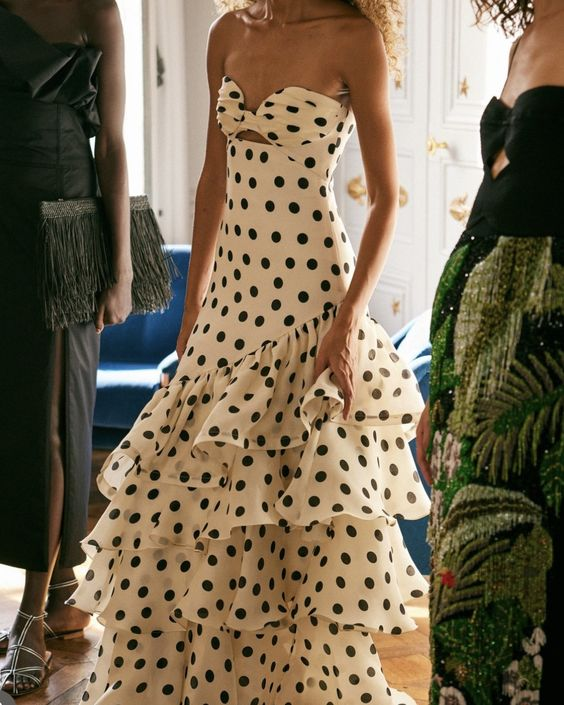 Strapless Layered Polka Dots Chiffon Prom Dress Ruffled Wedding Guest Dress  P506