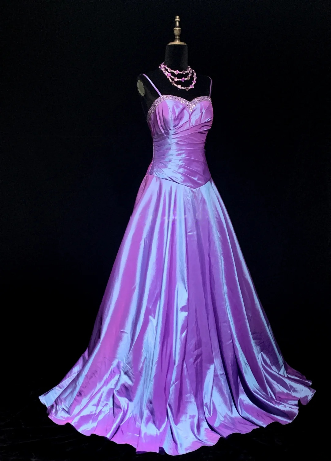 Spaghetti Straps Purple Prom Dress Beaded Taffeta Evening Dress  P518