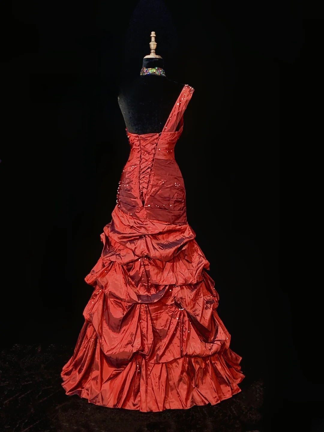 One Shoulder Red Taffeta Prom Dress Retro Ball Gown Evening Dress P519