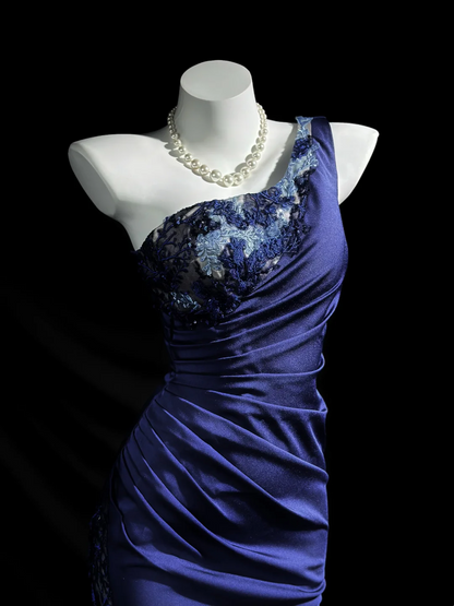 One Shoulder Sheath Satin Prom Dress With Side Slit Appliques Evening Dress  P526