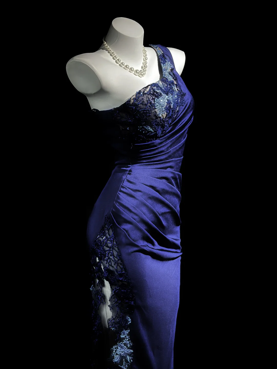 One Shoulder Sheath Satin Prom Dress With Side Slit Appliques Evening Dress  P526
