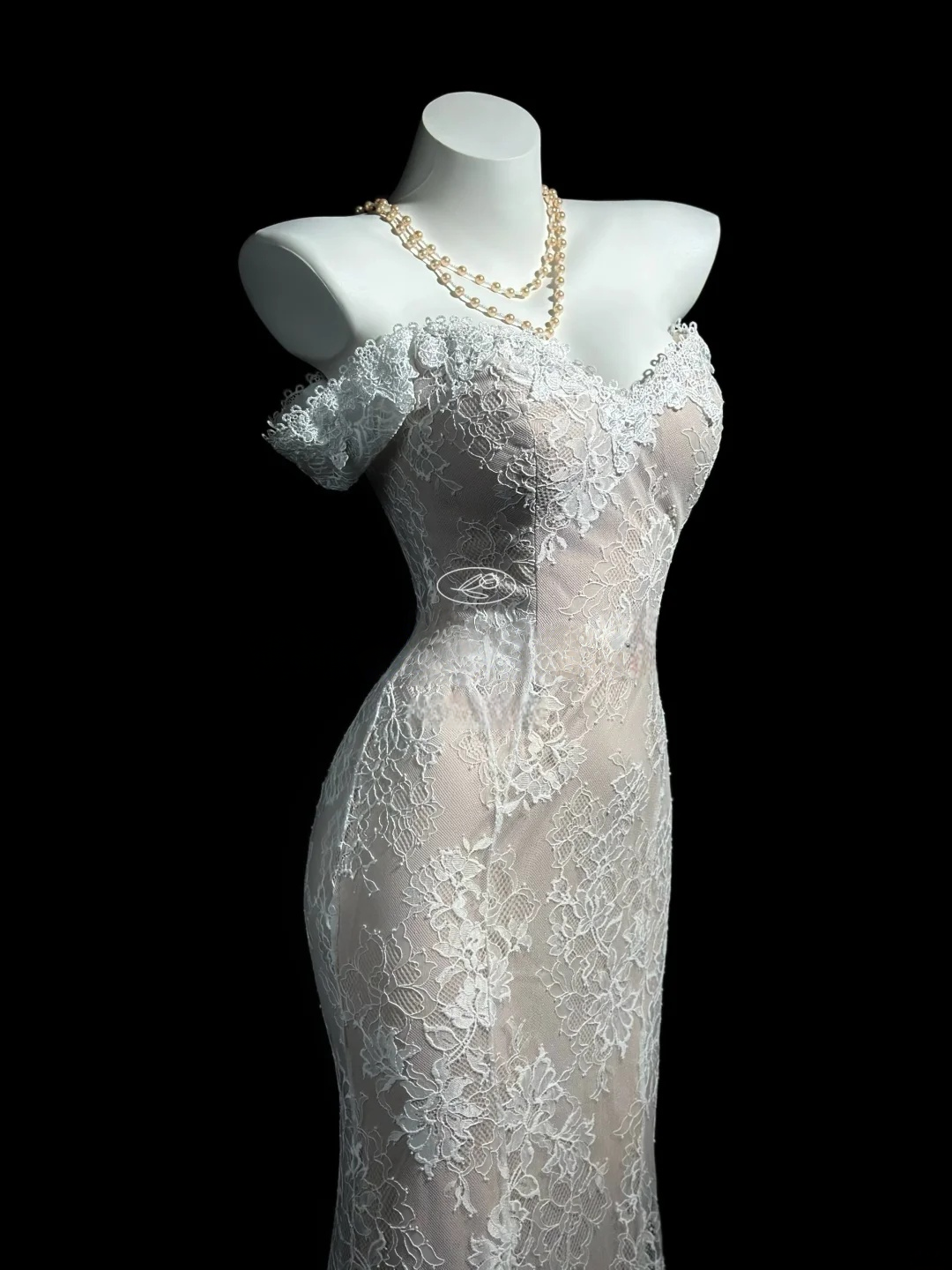 Off The Shoulder Lace Evening Dress Mermaid Wedding Dress For Bridal  P529