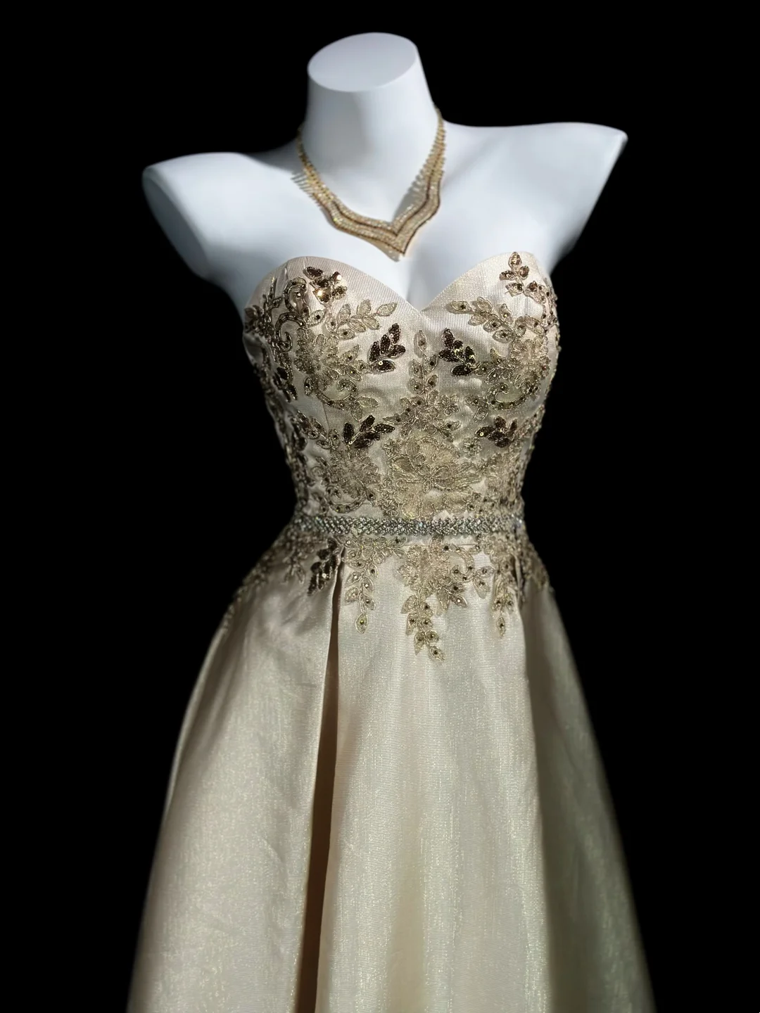Sweetheart Gold A Line Prom Dress Appliques Formal Evening Dress  P533