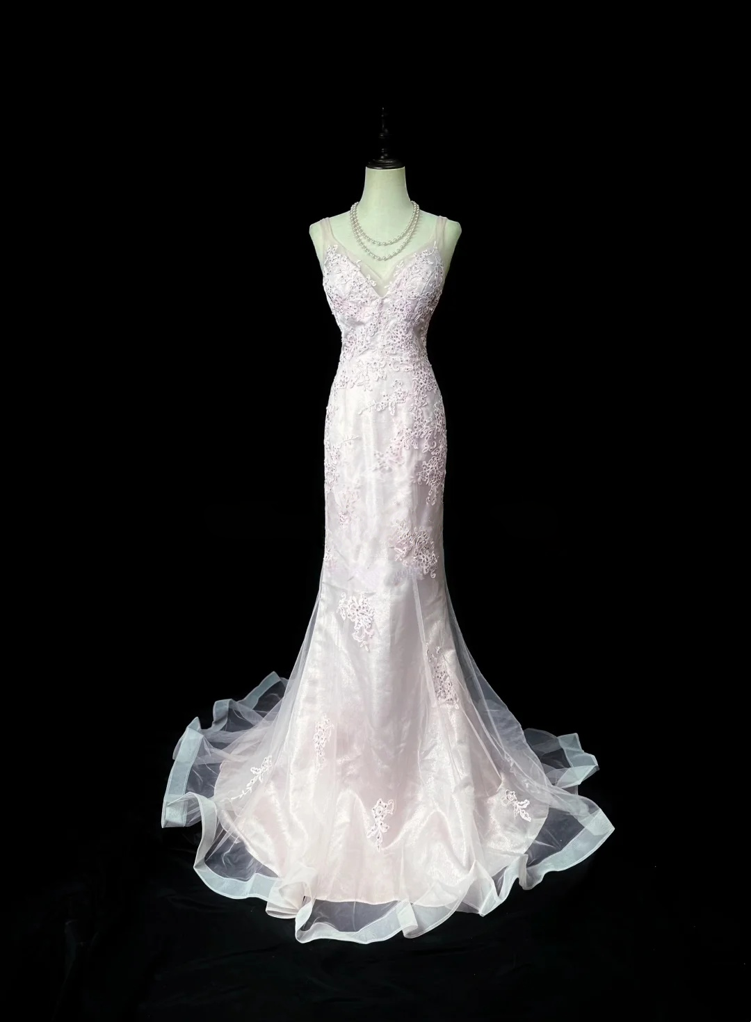 V Neck Pink Mermaid Prom Dress Appliques Evening Dress  P548