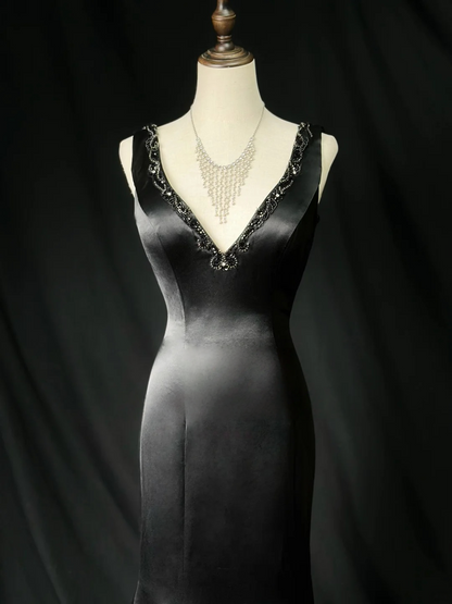 V Neck Black Satin Formal Dress Beaded Mermaid Evening Dress  P549
