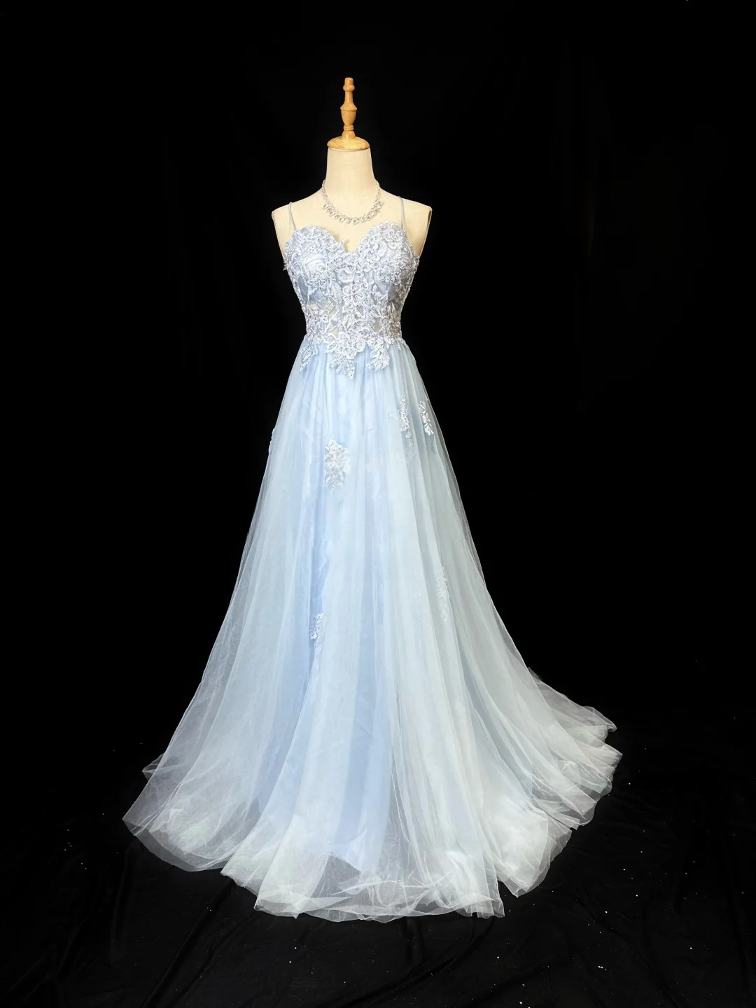 Spaghetti Straps A Line Blue Tulle Prom Dress Appliques Formal Dress  P555