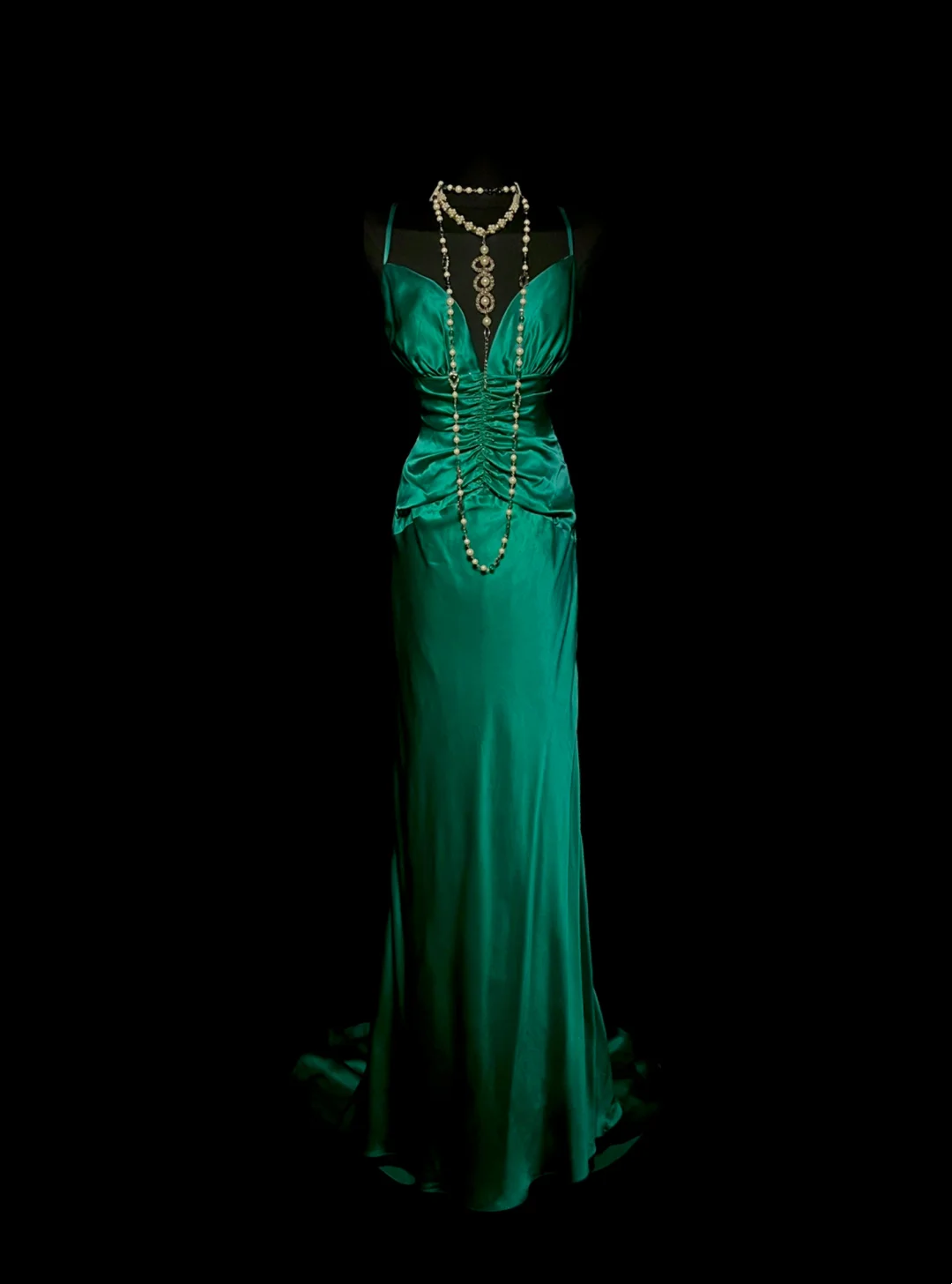 V Neck Green Satin Sheath Prom Dress Formal Evening Dress  P57