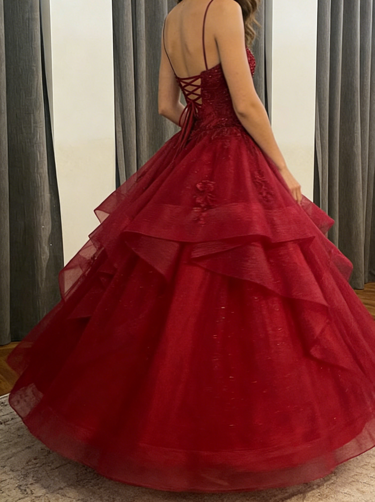 V Neck Burgundy Tulle A Line Prom Dress With Appliques  P910